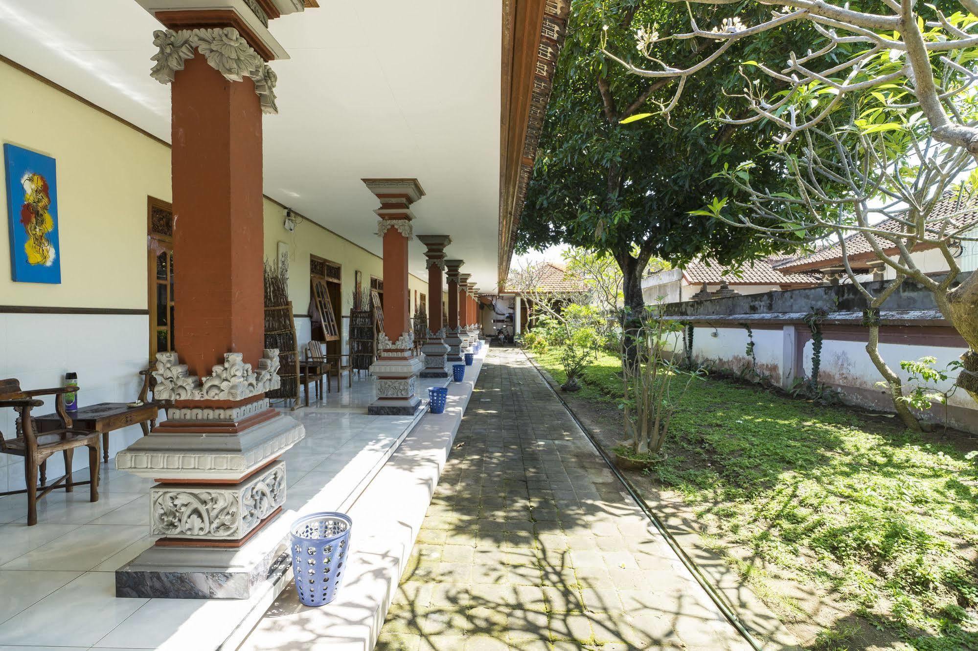 فندق Reddoorz @ Tanjung Benoa نوسا دوا المظهر الخارجي الصورة