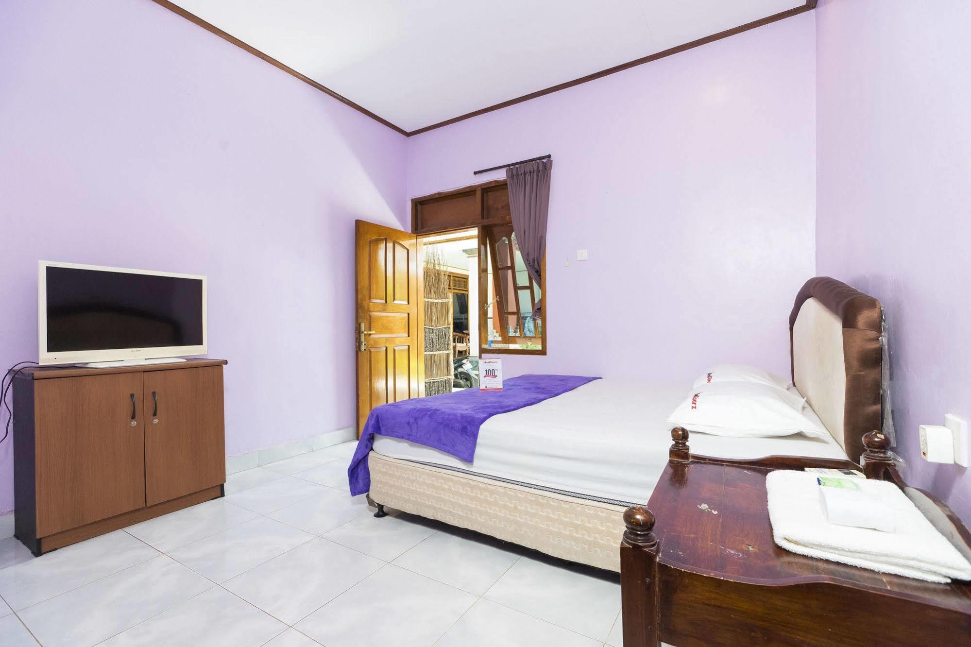 فندق Reddoorz @ Tanjung Benoa نوسا دوا المظهر الخارجي الصورة