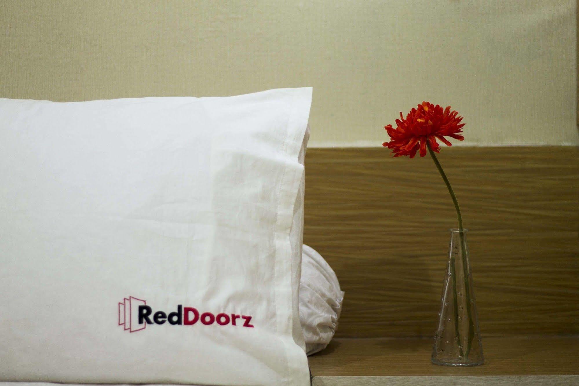 فندق Reddoorz @ Tanjung Benoa نوسا دوا المظهر الخارجي الصورة